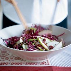 red cabbage, cranberry and apple slaw